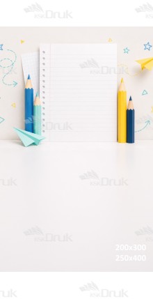 Tło fotograficzne „Minimalistyczna Kartka z Zeszytu i Kolorowe Kredki” | 4252